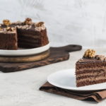 How much cake filling