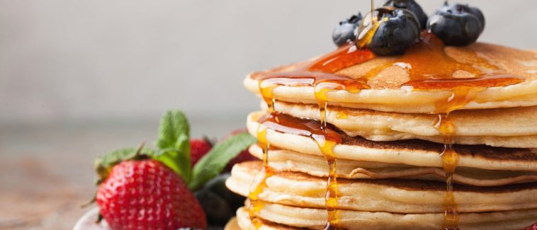 Como fazer panquecas americanas fácil e rápido
