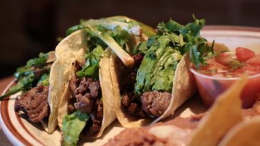Are Mexican street tacos healthy?