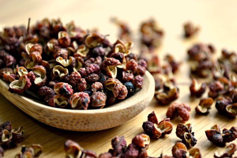 Are Szechuan peppercorns dangerous?
