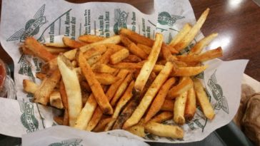 Are Wingstop fries good?