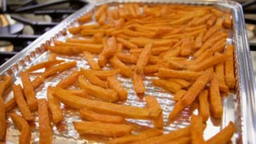 Are baked potatoes healthier than fries?