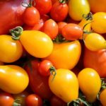 Are brown tomatoes less acidic?