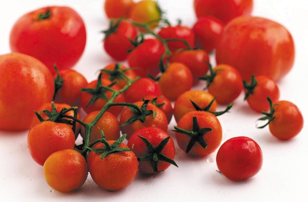 Are cherry tomatoes high in carbs?