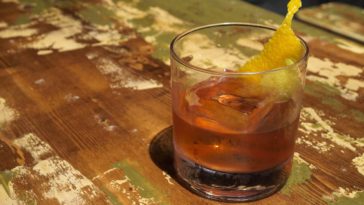 Are old fashioned Shaken or stirred?