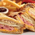 Are there any Bennigan's restaurants left?