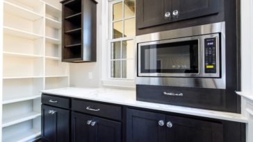 Are walk-in pantries a waste of space?