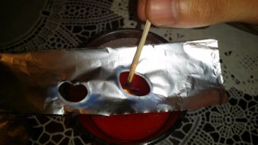 At what temp does aluminum foil melt?