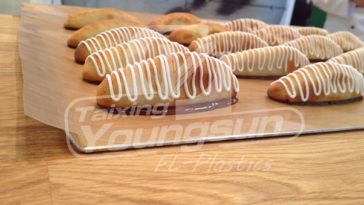 At what temperature does parchment paper ignite?