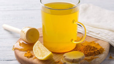 Can I drink turmeric water at night?