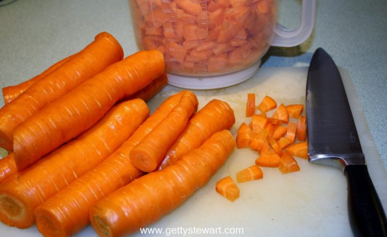 Can I freeze raw carrots?