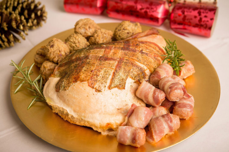 Can I keep a turkey in the fridge for a week?