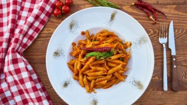 Can I substitute rigatoni for penne?