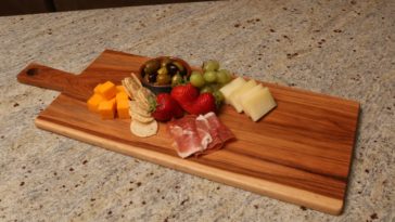 Can I use a cutting board for charcuterie?