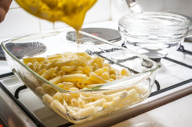 Can Pyrex go in a 450 degree oven?