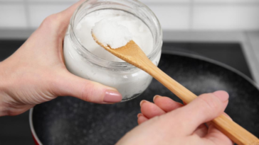 Can anise oil go bad?