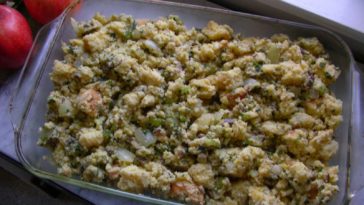 Can cornbread dressing spoil?