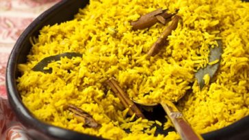 Can dogs have pilau rice?