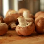 Can oyster mushrooms be eaten raw?