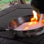 Can salt put out a grease fire?