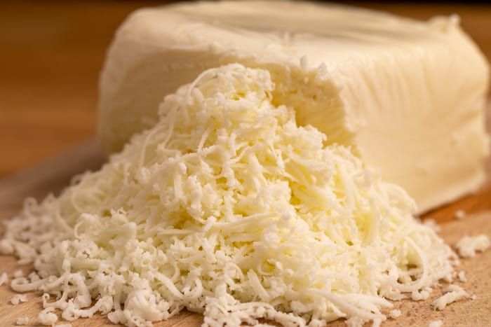 Can shredded mozzarella go bad? - Foodly