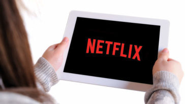 Can u watch Netflix on a plane?