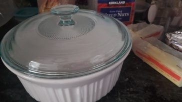 Can you bake in CorningWare?