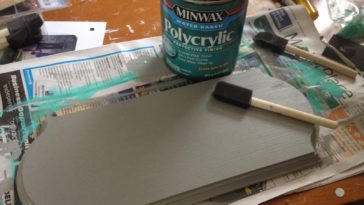 Can you clear coat over Cricut vinyl?