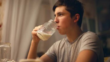 Can you drink muscle milk not refrigerated?