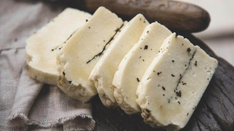 Can you eat raw halloumi cheese?