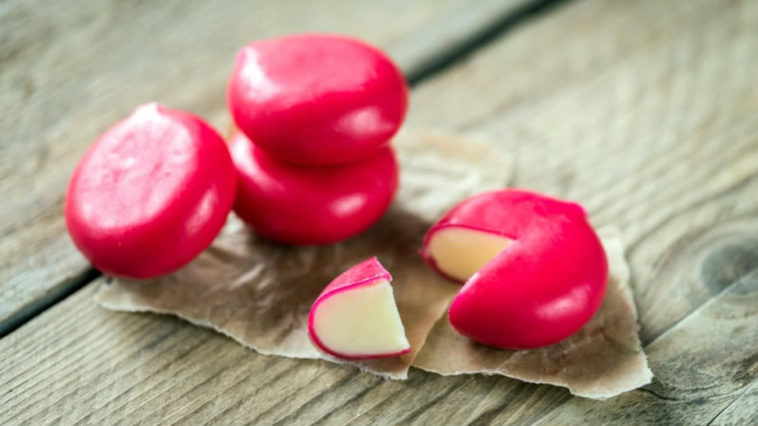 Can you eat the wax on babybel?