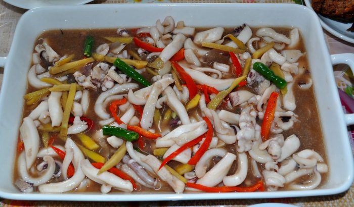 Can you eat the wings of a squid?