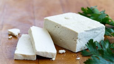 Can you eat tofu raw?