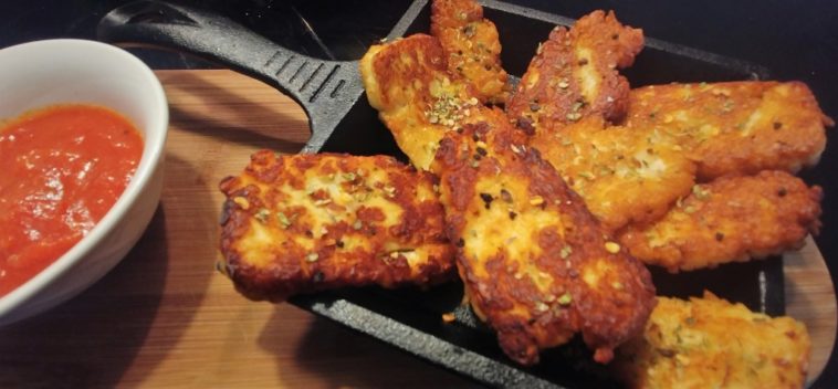 Can you fry mozzarella like halloumi?