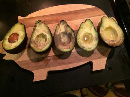 Can you get botulism from garlic in olive oil?