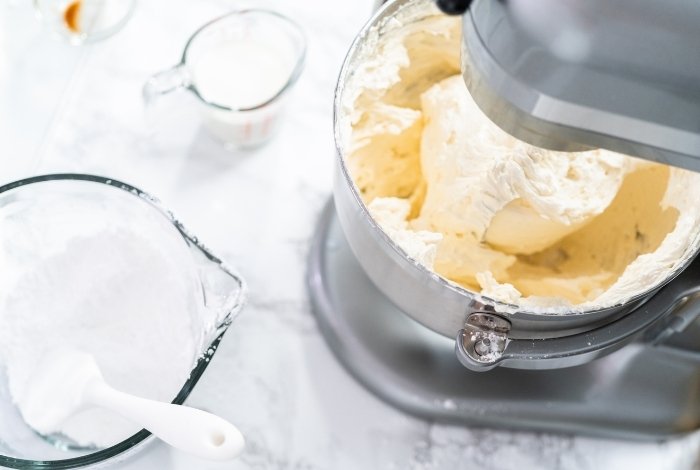 Can you keep buttercream icing at room temperature?