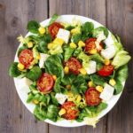 Can you lose weight by eating salad everyday?