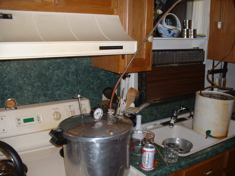 Can you make moonshine in a pressure cooker?