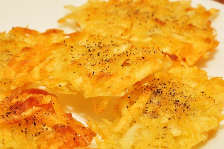 Can you pan fry frozen hash browns?