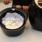 Can you put aluminum foil in an air fryer?