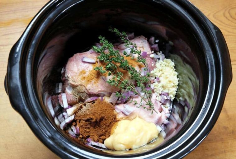 Can you put meat in the slow cooker raw?