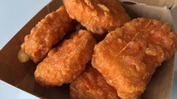 Can you reheat Mcdonalds chicken nuggets the next day?