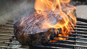 Can you sear a frozen steak?