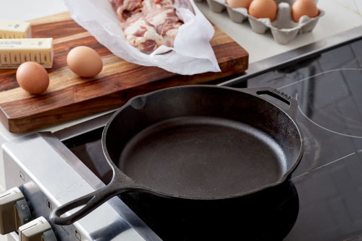 Can you use a pan instead of a skillet?