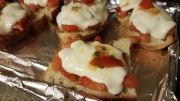 Can you use aluminum foil in a Hamilton Beach toaster oven?