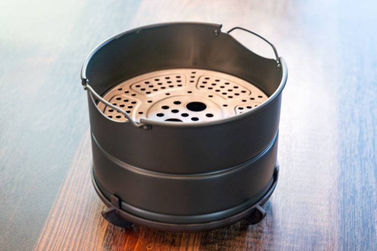 Can you use the air fryer lid without the basket?