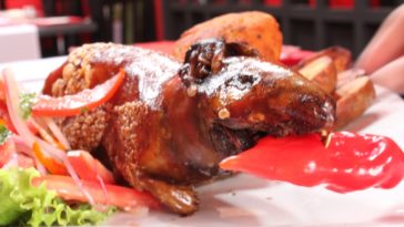 Do Peruvians eat plantains?