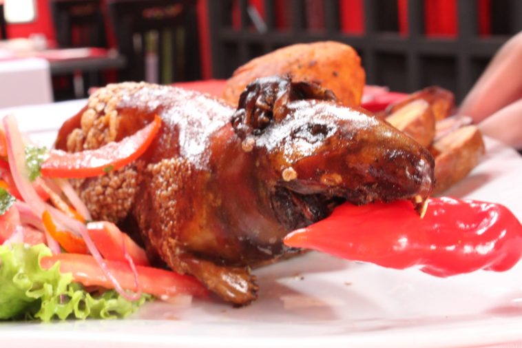 Do Peruvians eat plantains?