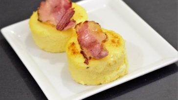 Do Starbucks egg bites have carbs?