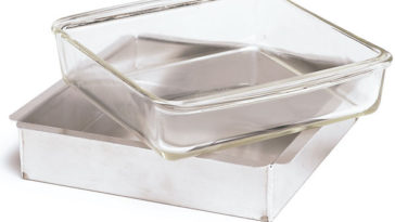 Do glass pans bake faster than metal?